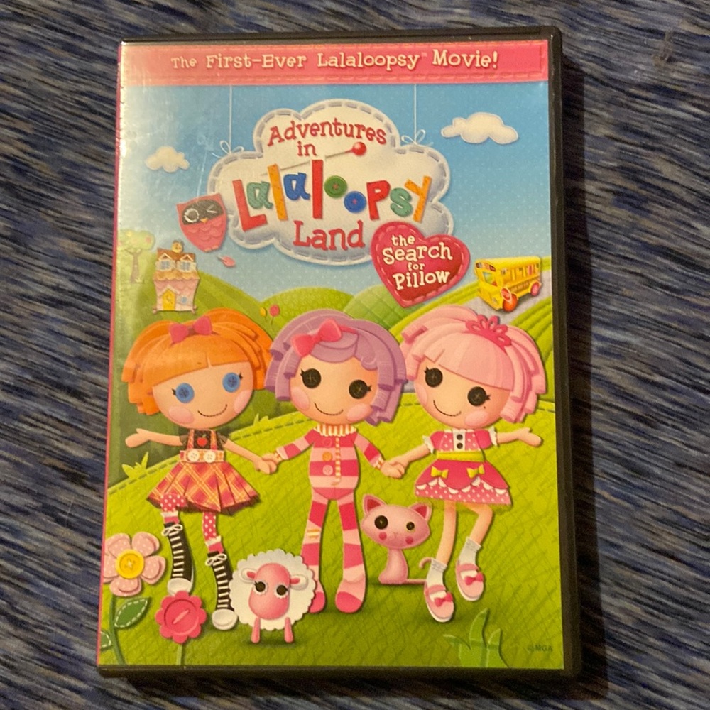 Adventured in Lalapoopsy Land: the Search for Pillow